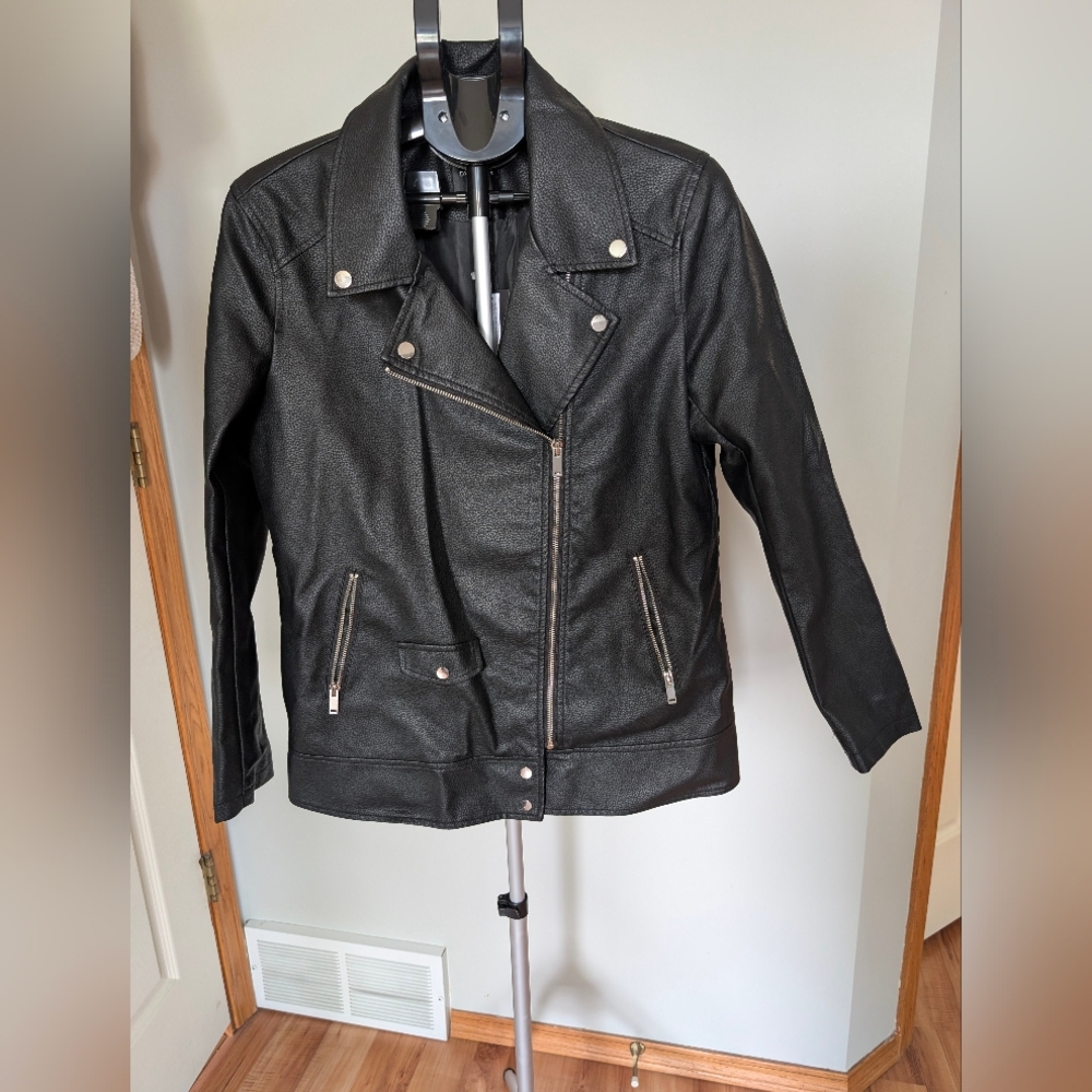 Dynamite Black Jacket for Women, L.